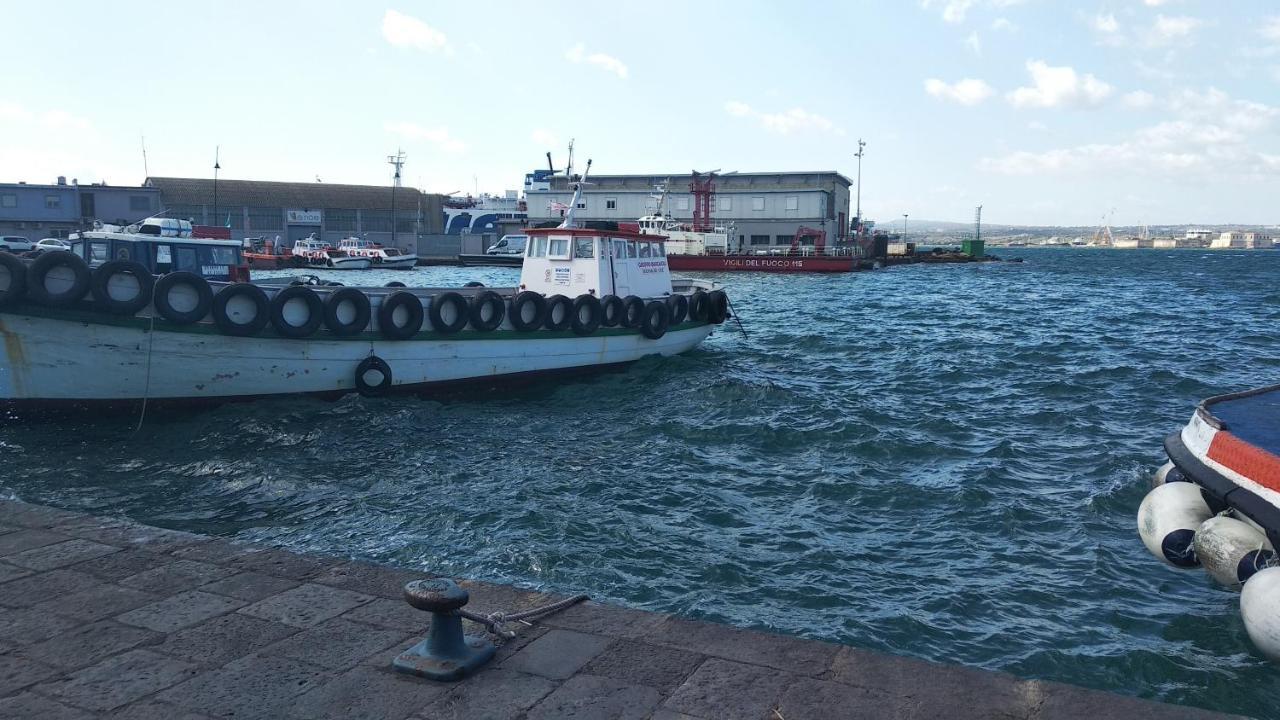 B&B Vecchia Darsena 奥古斯塔 外观 照片
